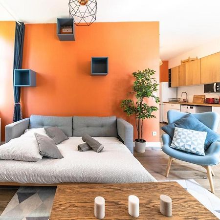 Appartement Situe A -Part Dieu Lione Esterno foto