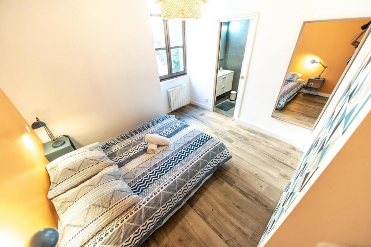 Appartement Situe A -Part Dieu Lione Esterno foto