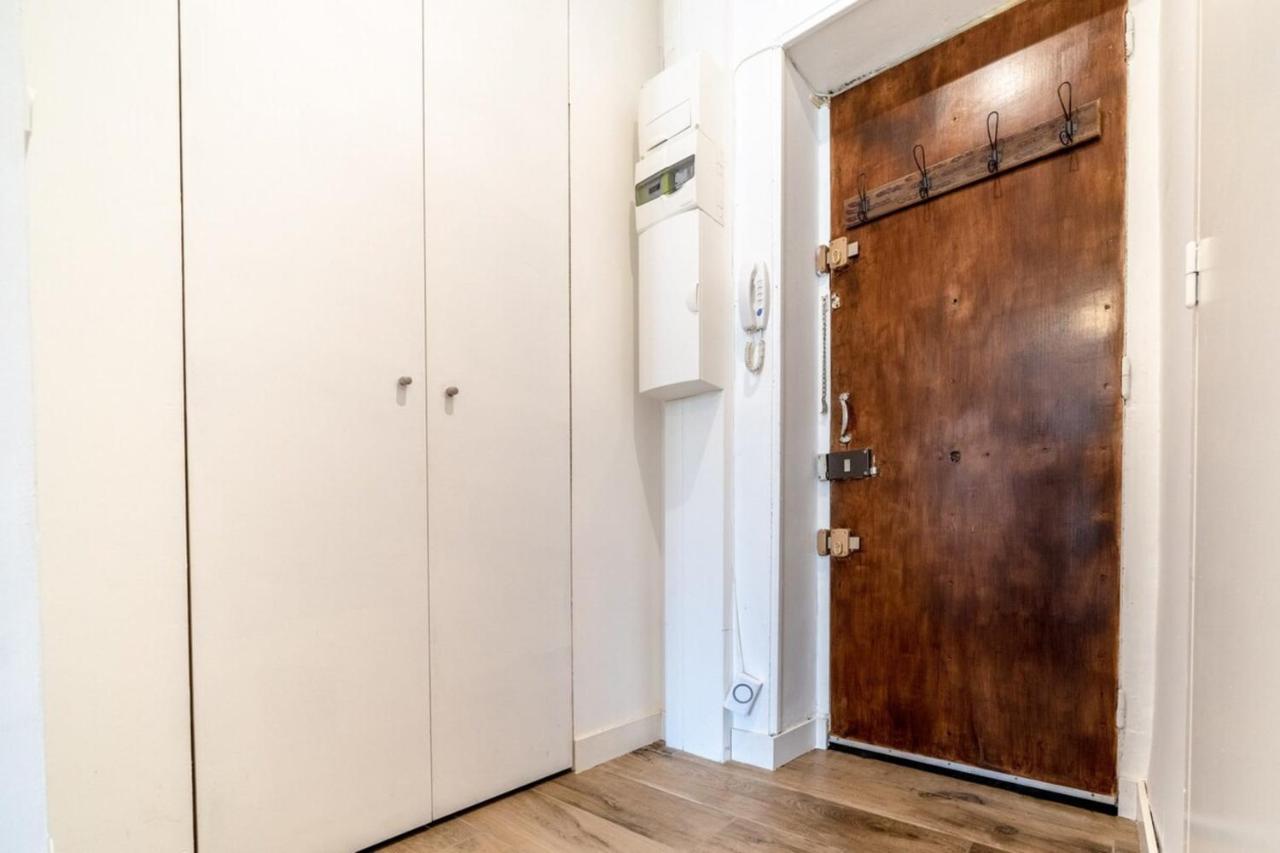 Appartement Situe A -Part Dieu Lione Esterno foto